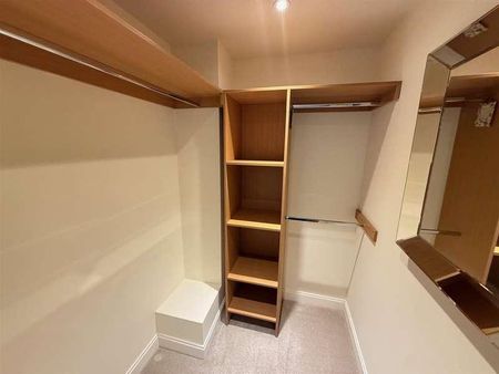 Landmark Place, Denham Green, UB9 - Photo 2