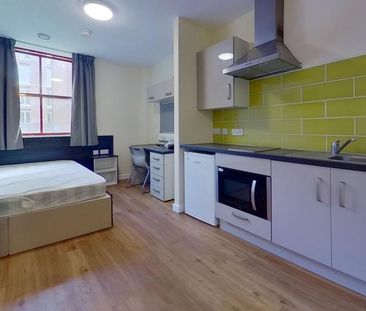 Studio to rent - Photo 6