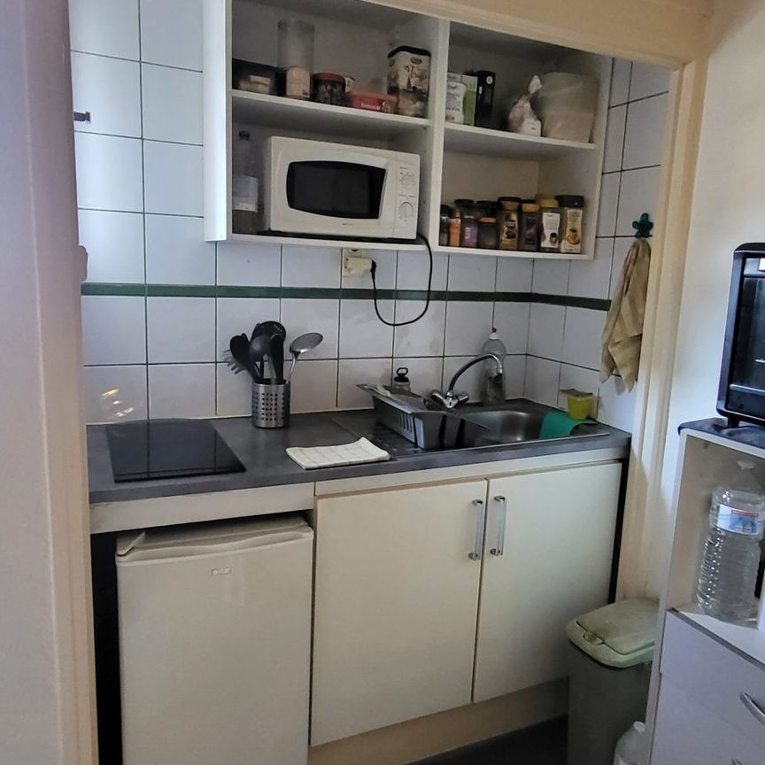 Location Appartement 1 pièce 19m² MONTPELLIER 34000 - Photo 1