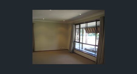 1 Wambaya Street, Belmont QLD 4153 - House For Rent | Domain - Photo 3
