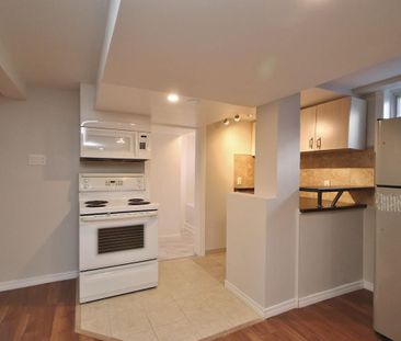 For Lease - 2555 Iris Street Unit# B, Parkway Park - Queensway Terr... - Photo 4
