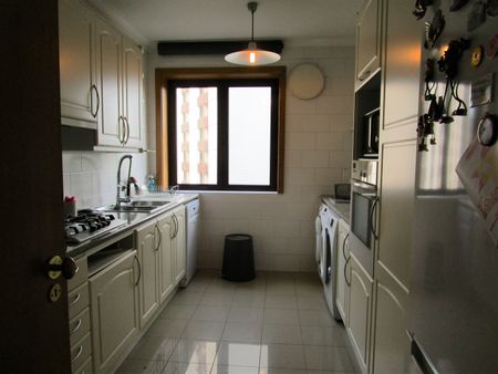 Fantástico apartamento T1, Lisboa - Photo 2