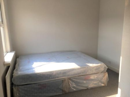 85 Hyndford Street, Bloomfield, Belfast, BT5 5JF - Photo 3