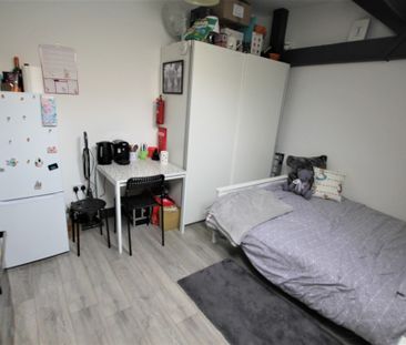 1 Bedroom Studio, Chester - Photo 2