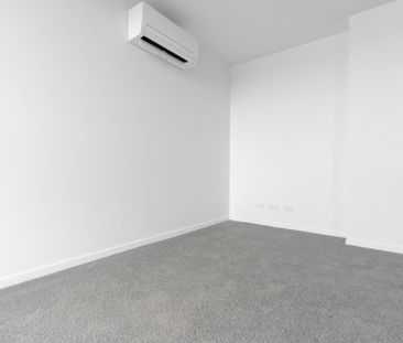 Brand New 2-Bedroom Apartment with Rooftop Pool and Stunning Views ... - Photo 1