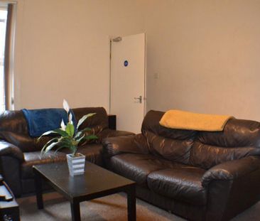 3 bedroom house to rent - Photo 2