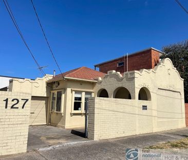 A classic house just a minute walking distance from the beach - Photo 1