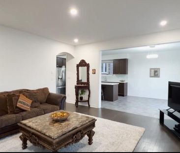 For Lease - 992 Wrenwood Drive Unit# Main, Oshawa, Ontario - Photo 5