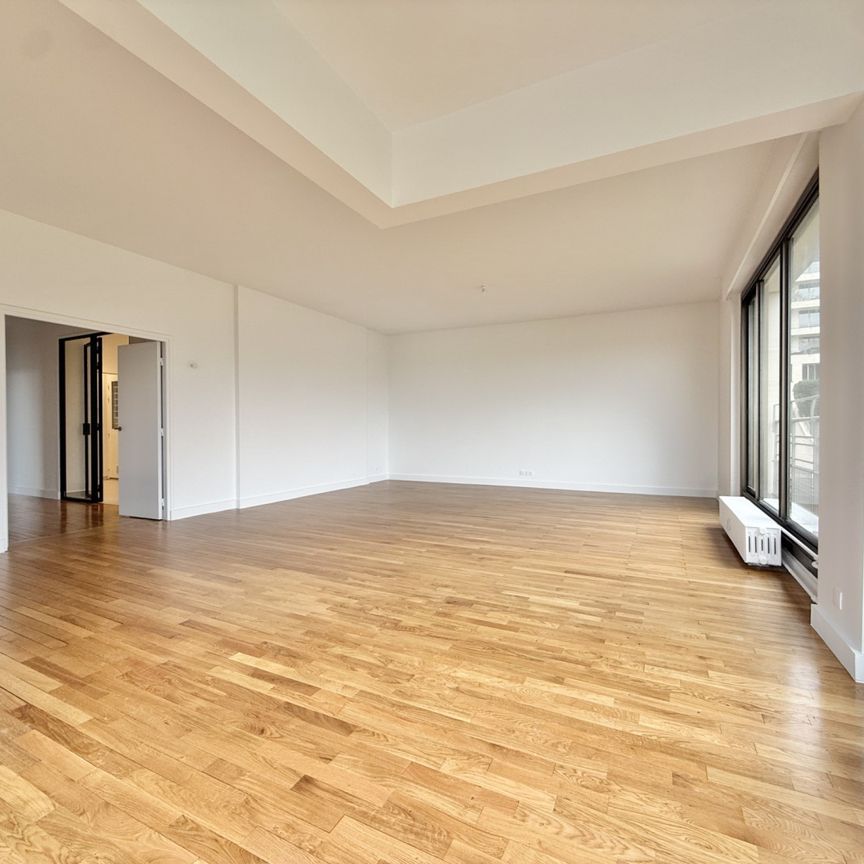 Tout savoir sur cet appartement dans le quartier Coteaux, à Saint-Cloud - Photo 1