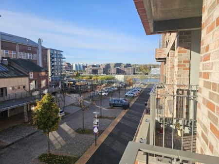 Kieler HÖRN 2-Zimmer Wohnung mit Loggia (Balkon) EBK, Aufzug, 2. OG, Baujahr 2023 - Photo 5