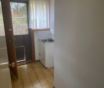 Location Location - Photo 4