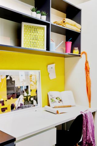 Twin Apartment-King Single Bed with Standard View - Photo 3