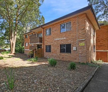 NEAT & TIDY - Photo 4