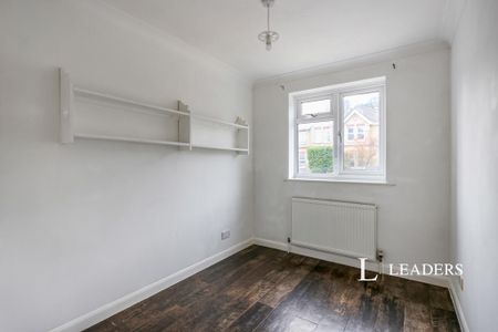 3 bedroom terraced house to rent - Photo 5