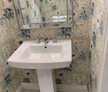 For Lease - 615 Summer Park Crescent, Mississauga, Ontario - Photo 4