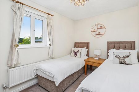 2 bedroom flat to rent - Photo 5