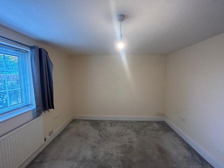 2 bedroom bungalow to rent - Photo 3