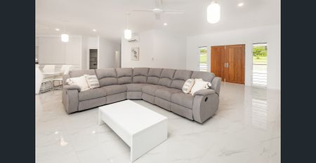 Luxury near-new acreage home with resort pool pavilion. - Photo 2