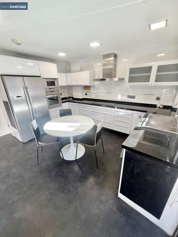 Piso de alquiler en Centro - Ambulatorio - Photo 2