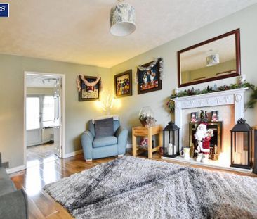 3 bedroom detached house to rent - Photo 2