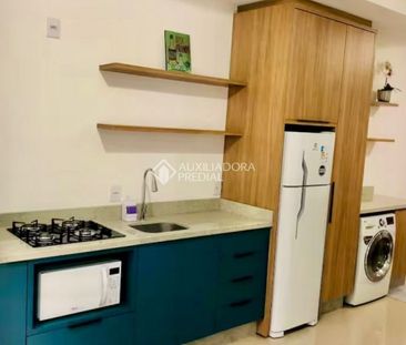 Apartamento com 1 quarto e 36m² para alugar em Ribeirão da Ilha, Fl... - Foto 3
