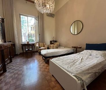 Quadrilocale per studenti in Strada Maggiore - Photo 3