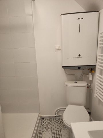 Location Appartement 2 pièces 39m² BARENTIN 76360 - Photo 4