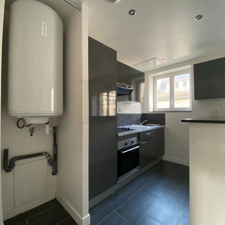 Condé sur Noireau, - Photo 3