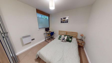 2 bedroom ground floor flat to rent - Photo 4