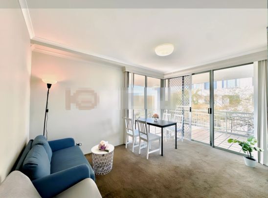 3 bed 2 bath - Photo 1