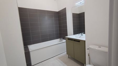 Location Appartement 1 pièce 45m² ROUBAIX 59100 - Photo 3
