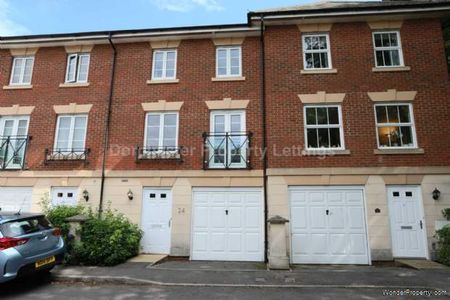 4 bedroom property to rent in Dorchester - Photo 5