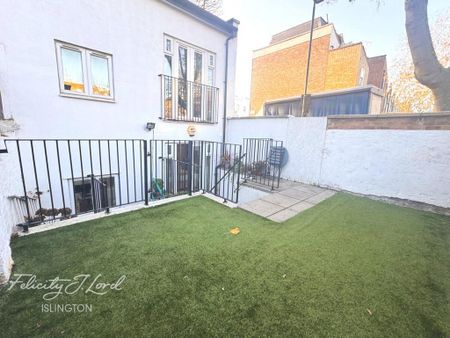 3 bedroom flat to rent - Photo 2