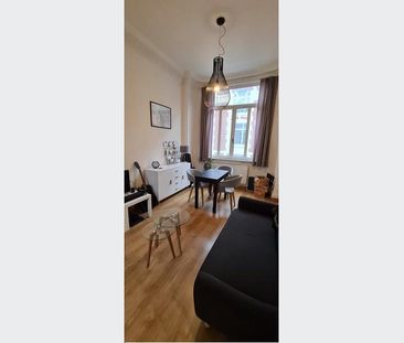 Appartement à Louer à LILLE 706 € - Photo 2