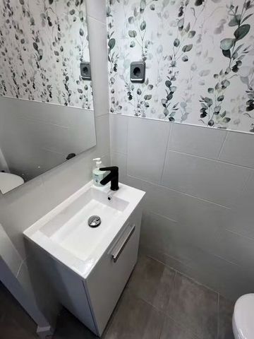 Calle Camelias, Getafe, Community of Madrid 28903 - Photo 5