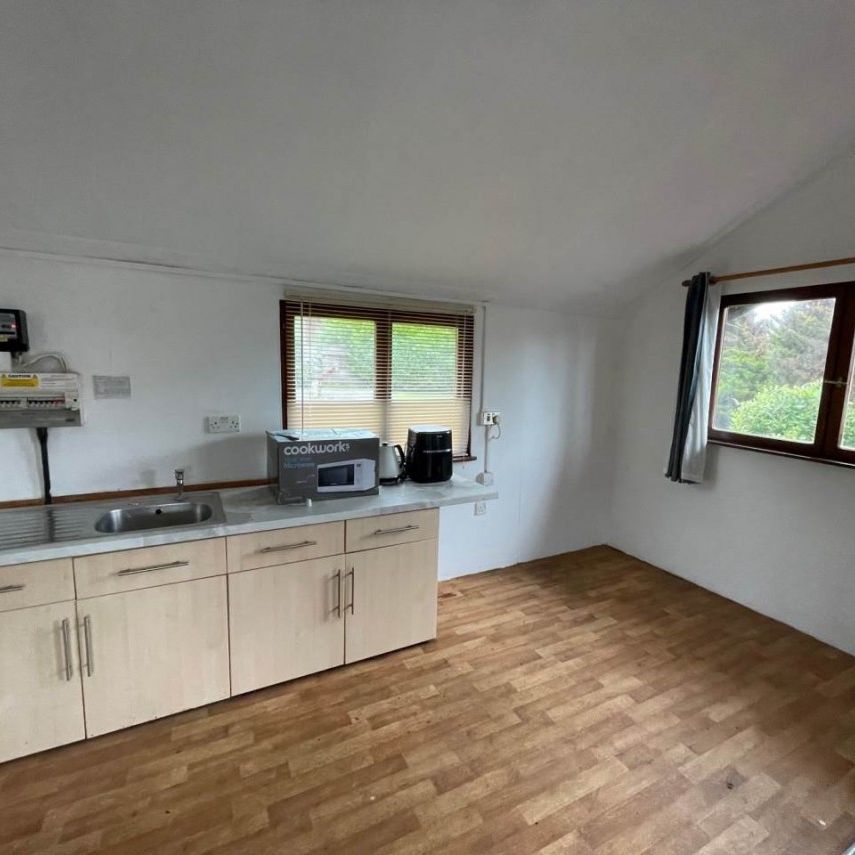 Cheddar Road, Axbridge, Somerset - Photo 1