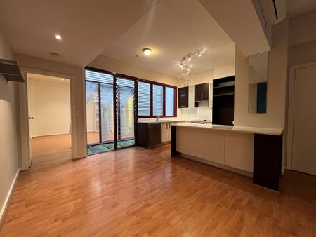 3/4 Westfield Street, Northcote VIC 3070 - Photo 5