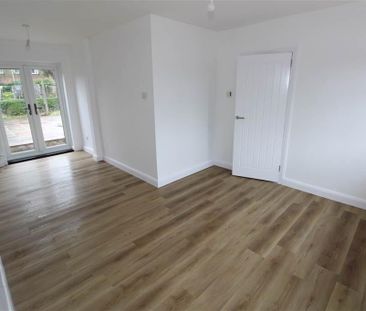 38 The Striaght, Belfast, BT6 0EP - Photo 1