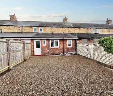 2 bed terraced house to rent in NE63 - Photo 4