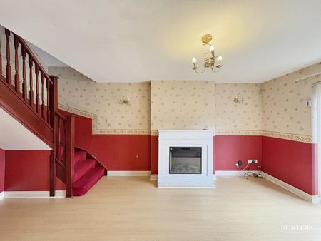 2 bedroom House To Let Total Size: 646 SQ FT - Photo 2