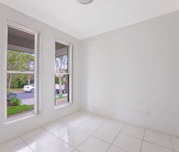 Fantastic low maintenance home! - Photo 5