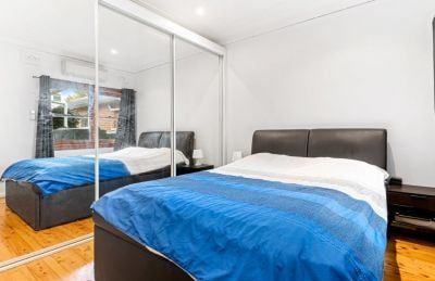 Spacious Family Home in a Premier Chatswood Location - Photo 3