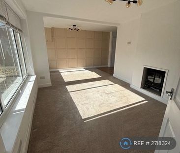 3 bedroom detached house to rent - Photo 3