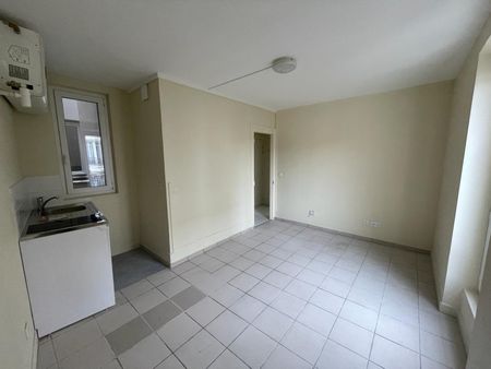 Location Appartement 2 pièces 26m² LA VARENNE ST HILAIRE 94210 - Photo 4