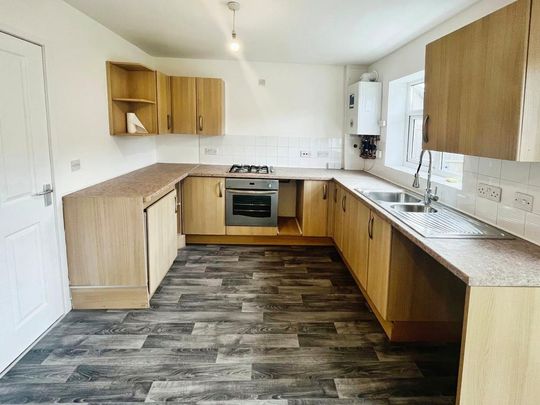 2 bedroom semi-detached house to rent - Photo 1