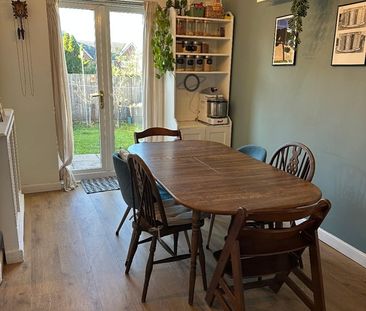 3 Bed Semi-Detached House, Telary Close, L5 - Photo 3