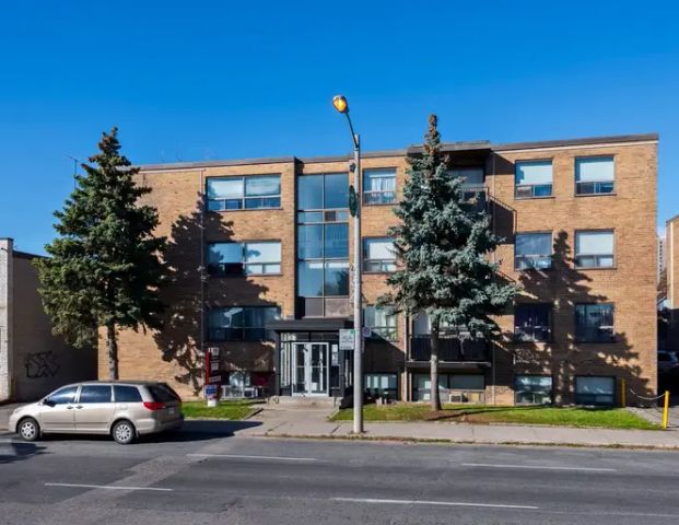 1500 Eglinton Ave W | 1500 Eglinton Avenue West, East York - Photo 1