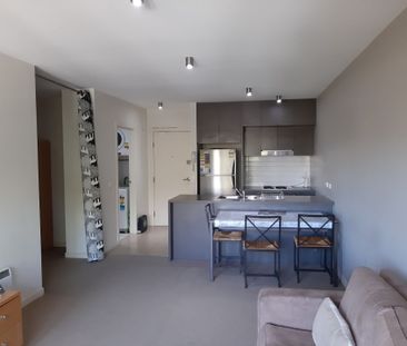 Furnished 1 Bedroom Apartment in Monash Green Estate - Photo 3