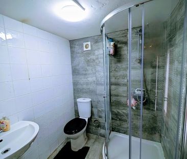 1 Bed Flat, Patrick Road, NG2 - Photo 5