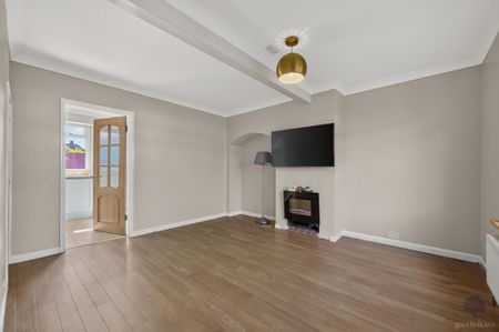 2 bedroom end terraced house to rent, - Photo 2